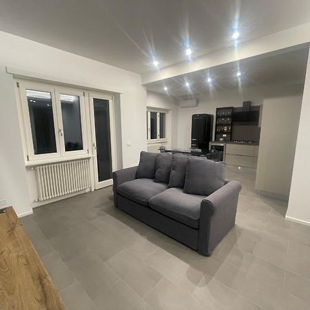 Great Home Laurentina Metro B روما المظهر الخارجي الصورة